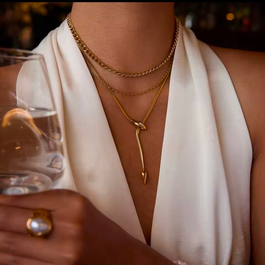 COLLAR SNAKE