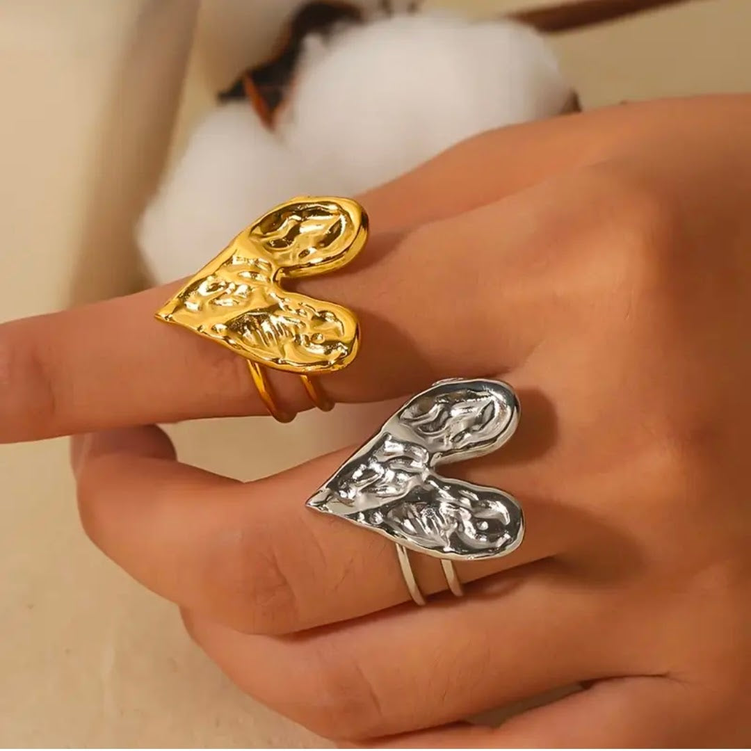 ANILLO CORAZON MARTILLADO