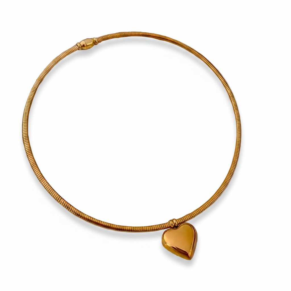 COLLAR CORAZON BOMBÉ