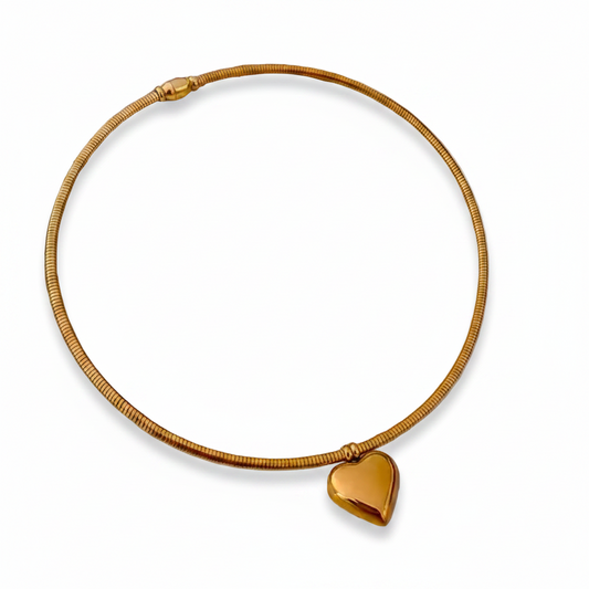 COLLAR CORAZON BOMBÉ